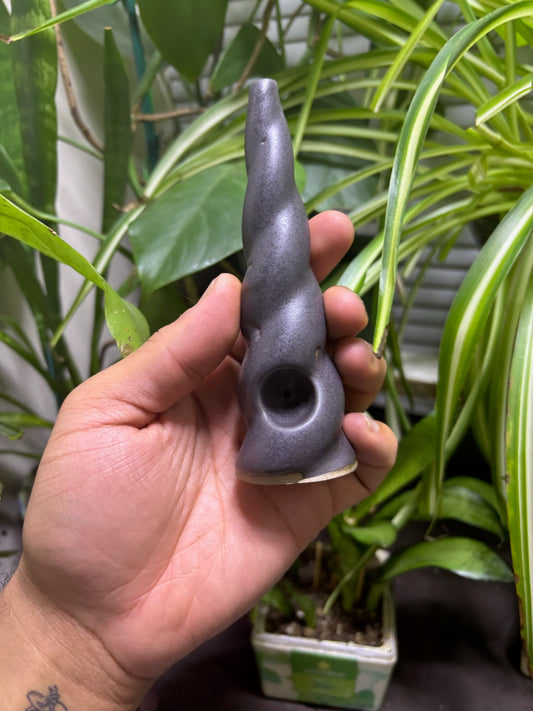 Gunmetal Unicorn Horn Herb Smoking Pipe